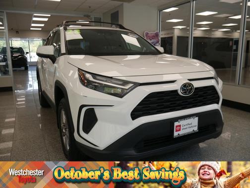 2023 Toyota RAV4 XLE