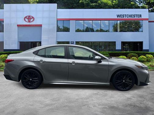 Heavy Metal 2025 Toyota Camry SE