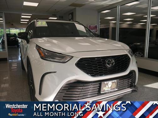 2022 Toyota Highlander XSE