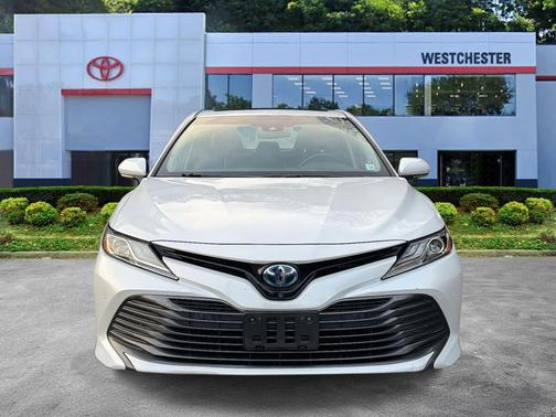 2018 Toyota Camry Hybrid XLE