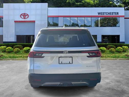 2026 Toyota Grand Highlander Platinum