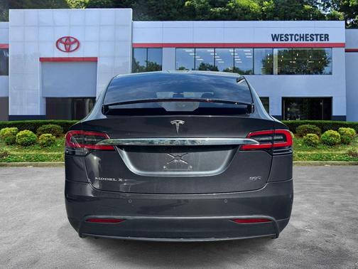 SL 2016 Tesla Model X 90D