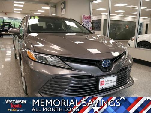 2018 Toyota Camry Hybrid XLE