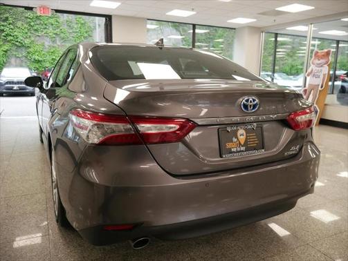 2018 Toyota Camry Hybrid XLE