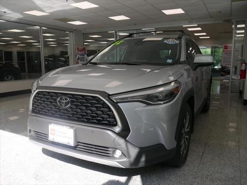 2022 Toyota Corolla Cross XLE