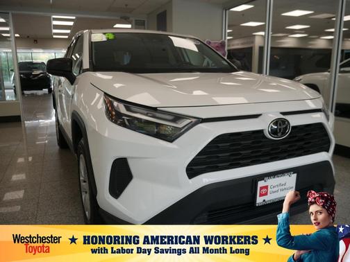 2024 Toyota RAV4 LE
