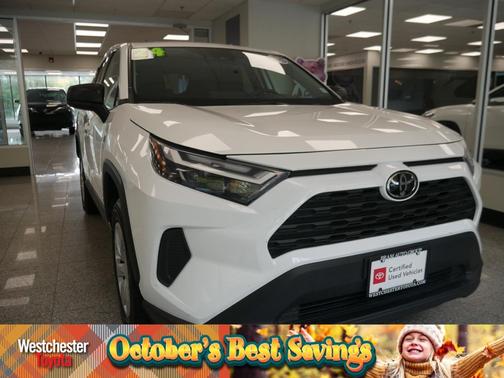 2024 Toyota RAV4 LE
