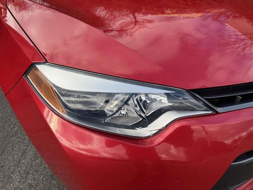 2016 Toyota Corolla LE Plus