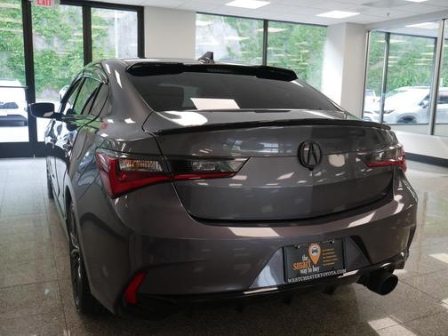 2022 Acura ILX Premium & A-SPEC Packages