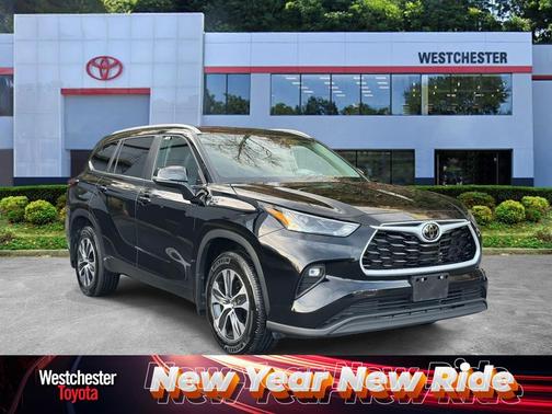 2025 Toyota Highlander XLE