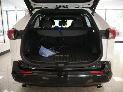 2023 Toyota RAV4 Prime XSE