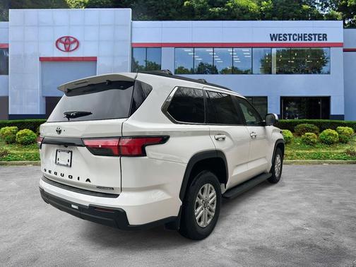 2026 Toyota Sequoia SR5