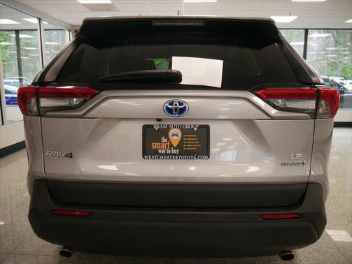 2021 Toyota RAV4 Hybrid LE
