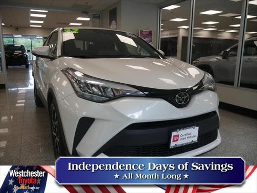 2022 Toyota C-HR XLE