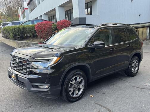 2022 Honda Passport AWD TrailSport