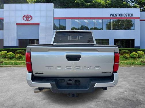 2024 Toyota Tacoma Hybrid TRD Sport
