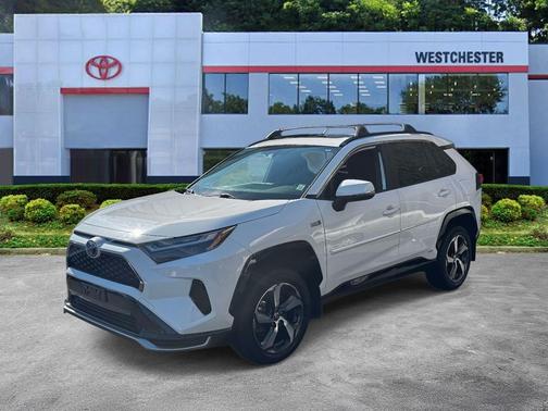 2023 Toyota RAV4 Prime SE