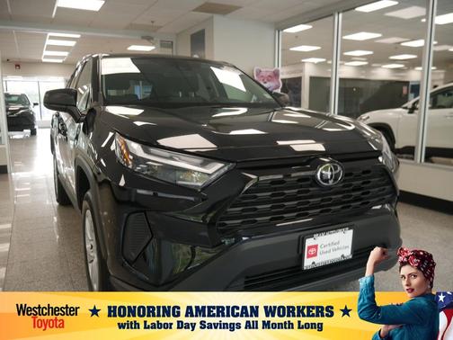 2024 Toyota RAV4 LE