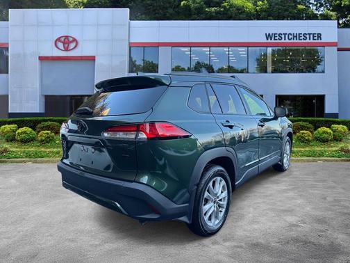 2022 Toyota Corolla Cross LE