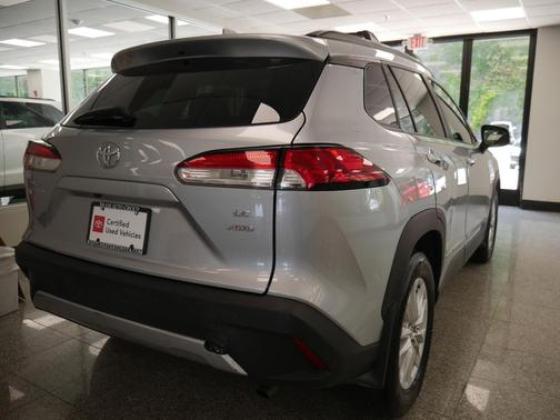 2023 Toyota Corolla Cross LE