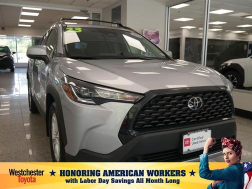 2023 Toyota Corolla Cross LE