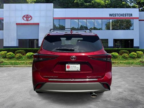 Ruby Flare Pearl 2023 Toyota Highlander Platinum