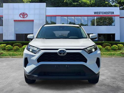 Ice Cap 2025 Toyota RAV4 XLE