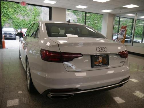 2022 Audi A4 45 S line Premium Plus