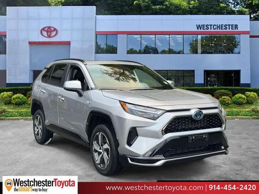 2024 Toyota RAV4 Prime SE