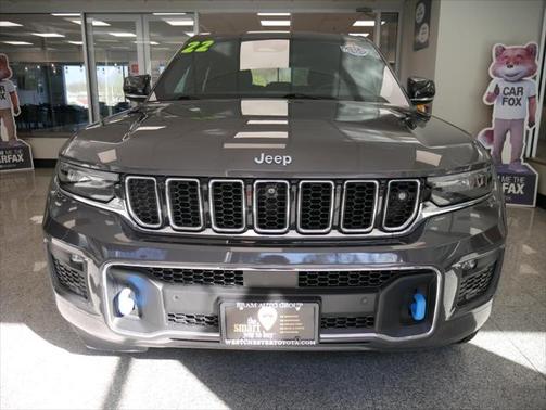2022 Jeep Grand Cherokee 4xe Overland