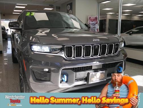 2022 Jeep Grand Cherokee 4xe Overland