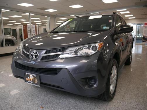 2014 Toyota RAV4 LE