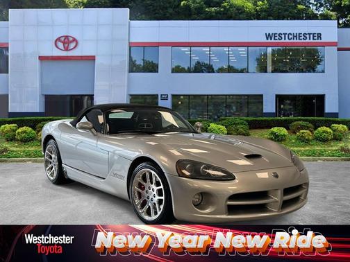 2004 Dodge Viper SRT10