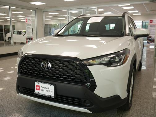 2022 Toyota Corolla Cross LE