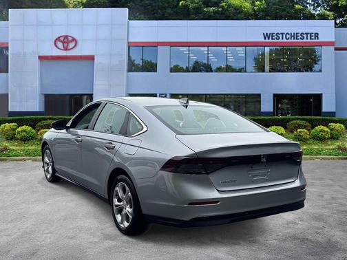 Lunar Silver Metallic 2023 Honda Accord LX 1.5T