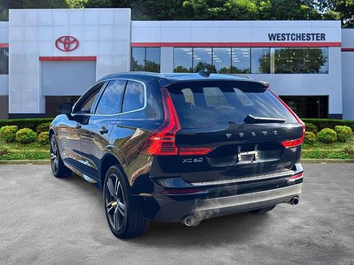 2019 Volvo XC60 T5 Momentum