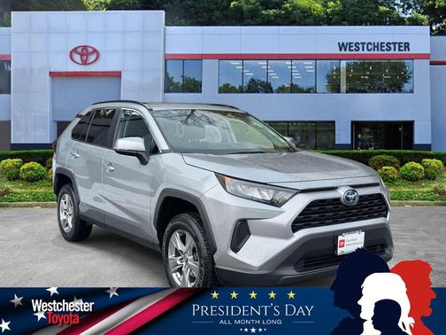 2022 Toyota RAV4 Hybrid LE