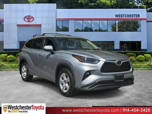 Celestial Silver Metallic 2024 Toyota Highlander LE