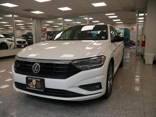 2019 Volkswagen Jetta 1.4T R-Line