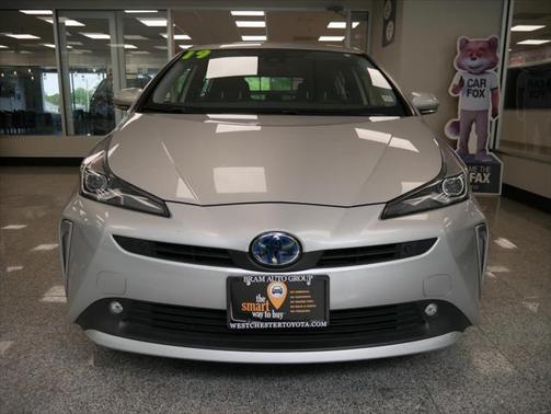 2019 Toyota Prius LE