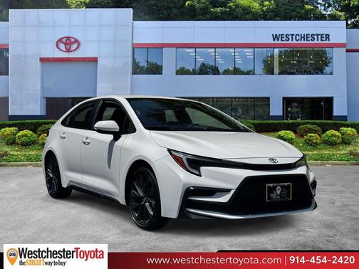 Ice Cap 2025 Toyota Corolla SE