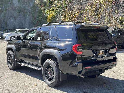 2025 Toyota 4Runner TRD Off Road Premium