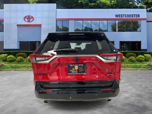 2025 Toyota RAV4 Hybrid SE