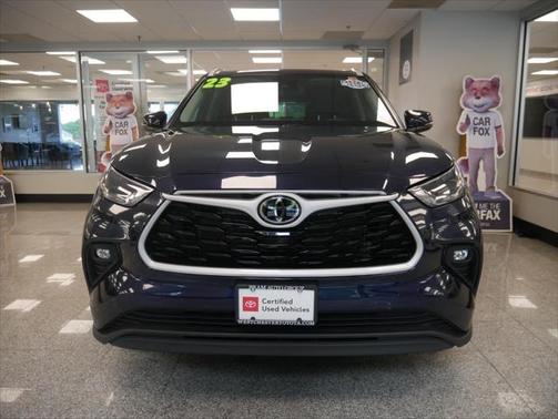 2023 Toyota Highlander XLE