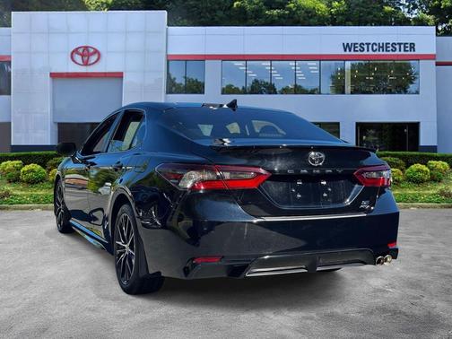 Midnight Black Metallic 2024 Toyota Camry SE