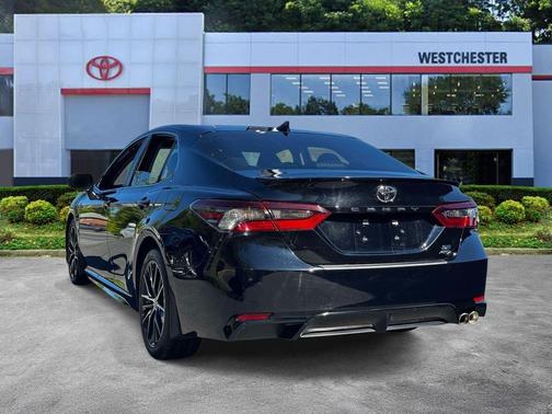 Midnight Black Metallic 2024 Toyota Camry SE