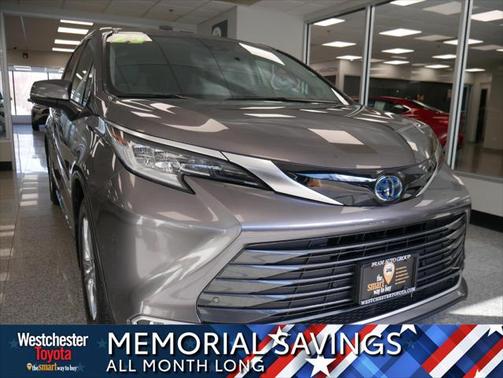 2023 Toyota Sienna Limited 7-Passenger