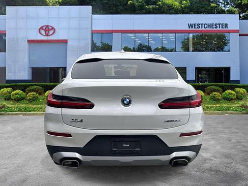 2023 BMW X4 xDrive30i