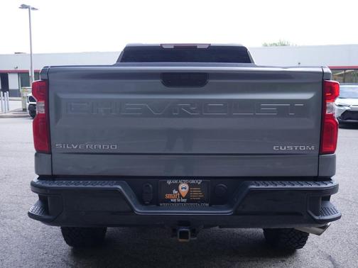 2020 Chevrolet Silverado 1500 Custom Trail Boss