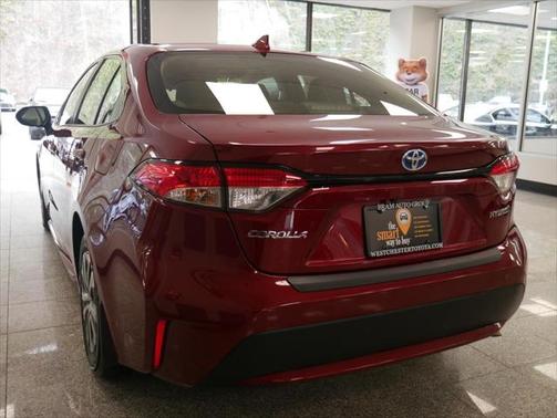 2022 Toyota Corolla Hybrid LE